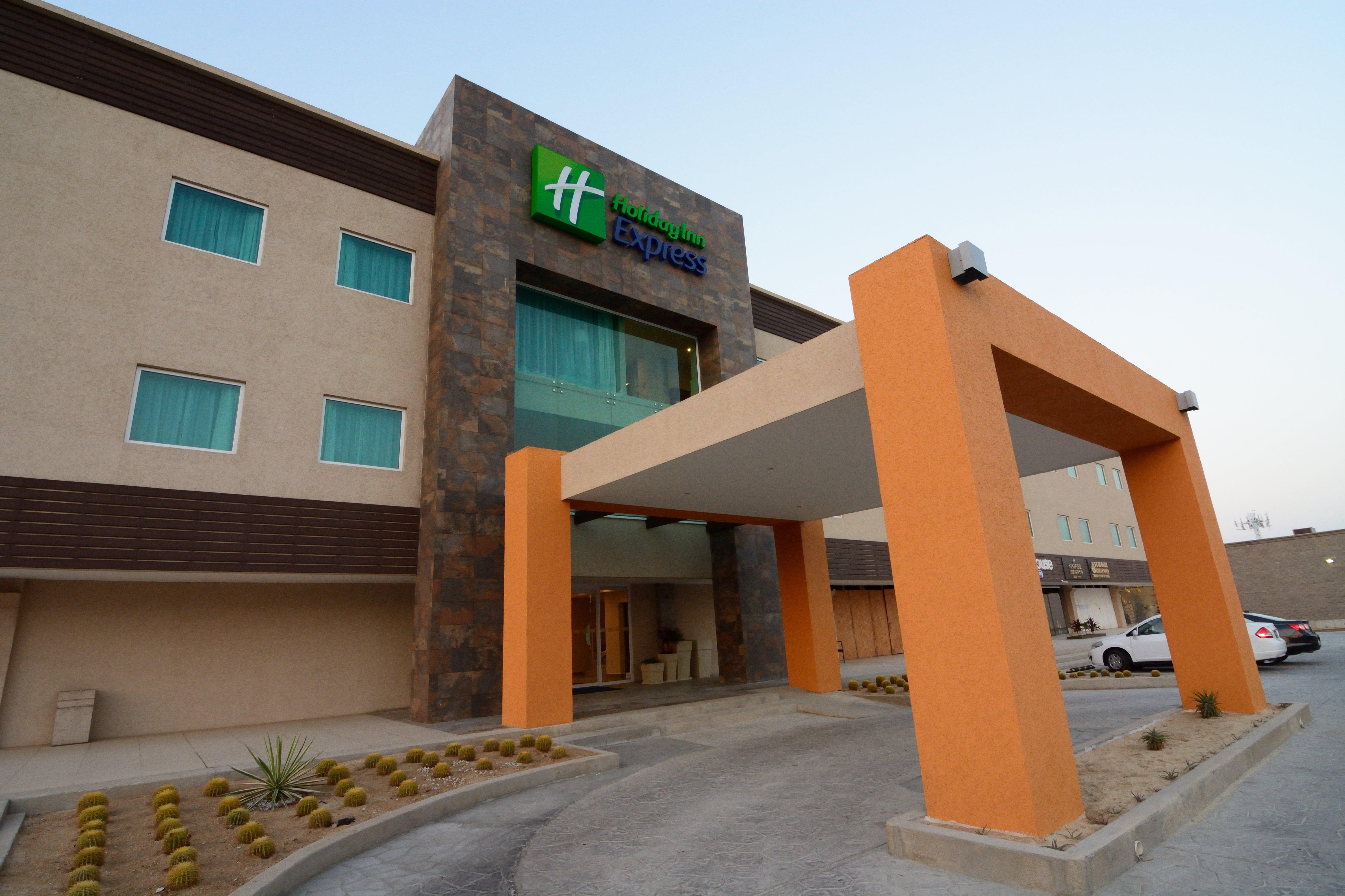 Holiday Inn Express Cabo San Lucas, An Ihg Hotel Exterior photo